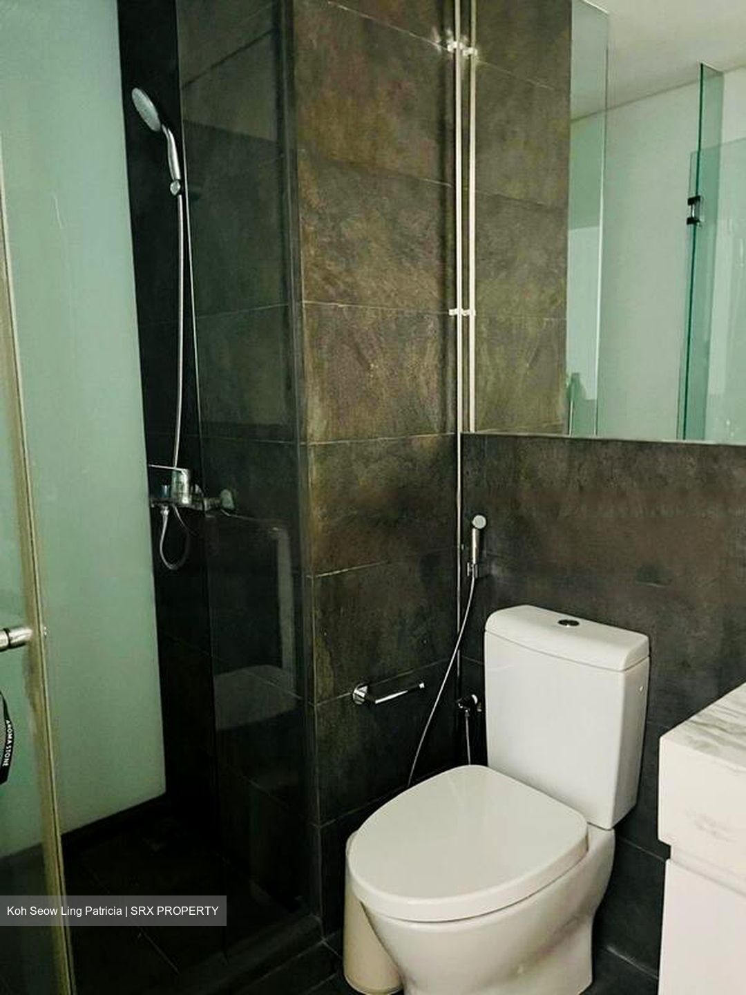 Arc 380 (D8), Office #484147091